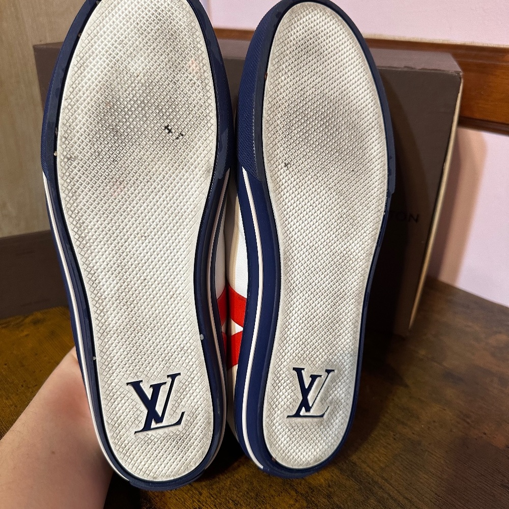 Authentic Men’s Sneaker Louis Vuitton Size 7 /MS0190 / Leather - Picture 9 of 13